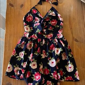 Floral halter romper!